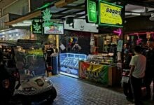 BB gun vendors spark shootout on Pattaya Walking Street (video)