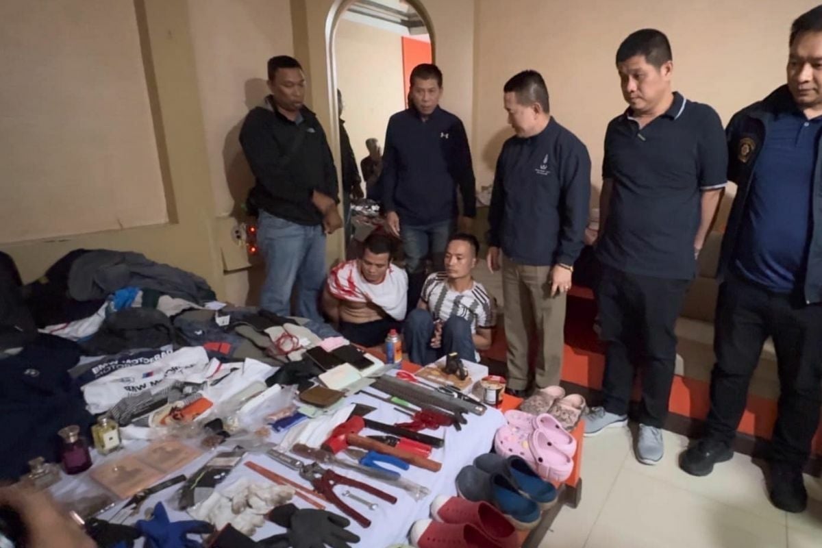 2 Vietnamese men arrested for thefts at love hotel, over 500 evidence seized