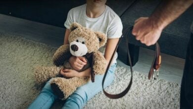 Child smacking ban in Thailand gets Senate green light