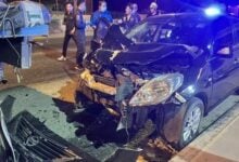 Car crash into parked truck in Chon Buri leaves driver dead