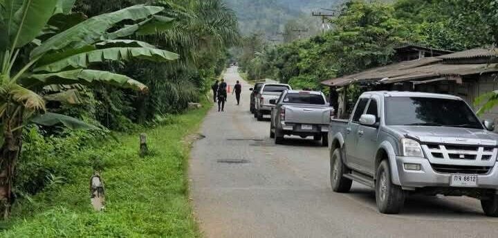 Gunmen attack soldiers aiding flood relief in Narathiwat