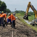 Southern Thailand train services to resume after severe flooding | Thaiger
