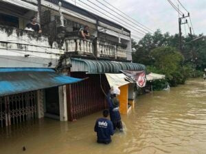 Thailand announces 9,000 baht aid for southern flood victims