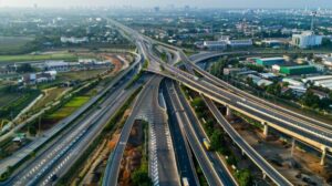 Thai motorists enjoy free expressway during new year holidays