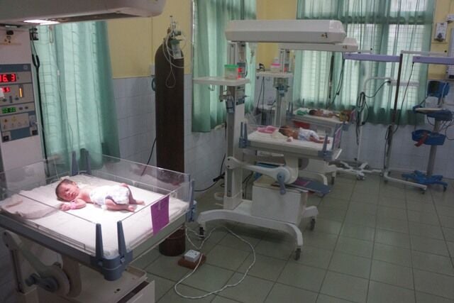 Myanmar babies in Thai hospitals not eligible for free healthcare | News by Thaiger