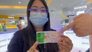 Rayong woman mistakenly buys tickets for December 1 draw