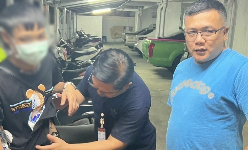 Police in Bangkok arrest suspect, seize firearms in gambling case