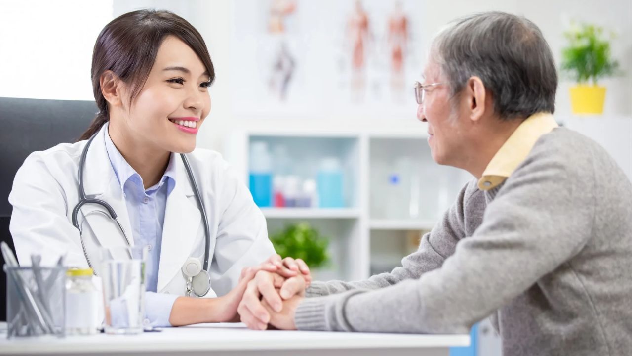 How much does it cost to see a doctor in Thailand? | Thaiger