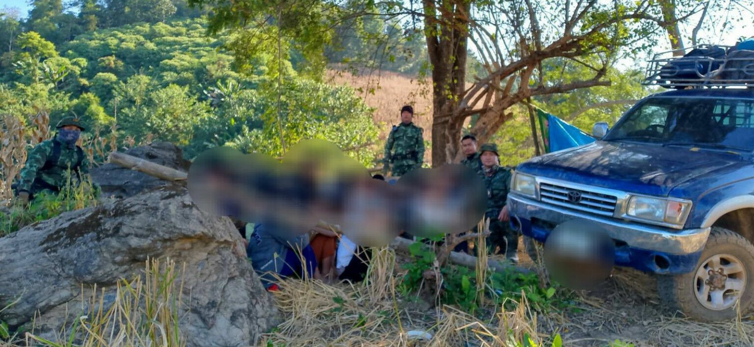 Border bust: Thai cops ‘Myan-handle’ illegal entry gang