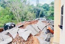 Landslide in Yala damages vehicles amid severe flooding