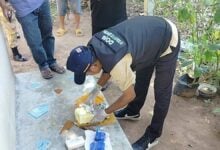 Surat Thani resident uncovers 14k meth pills in fertilizer sack