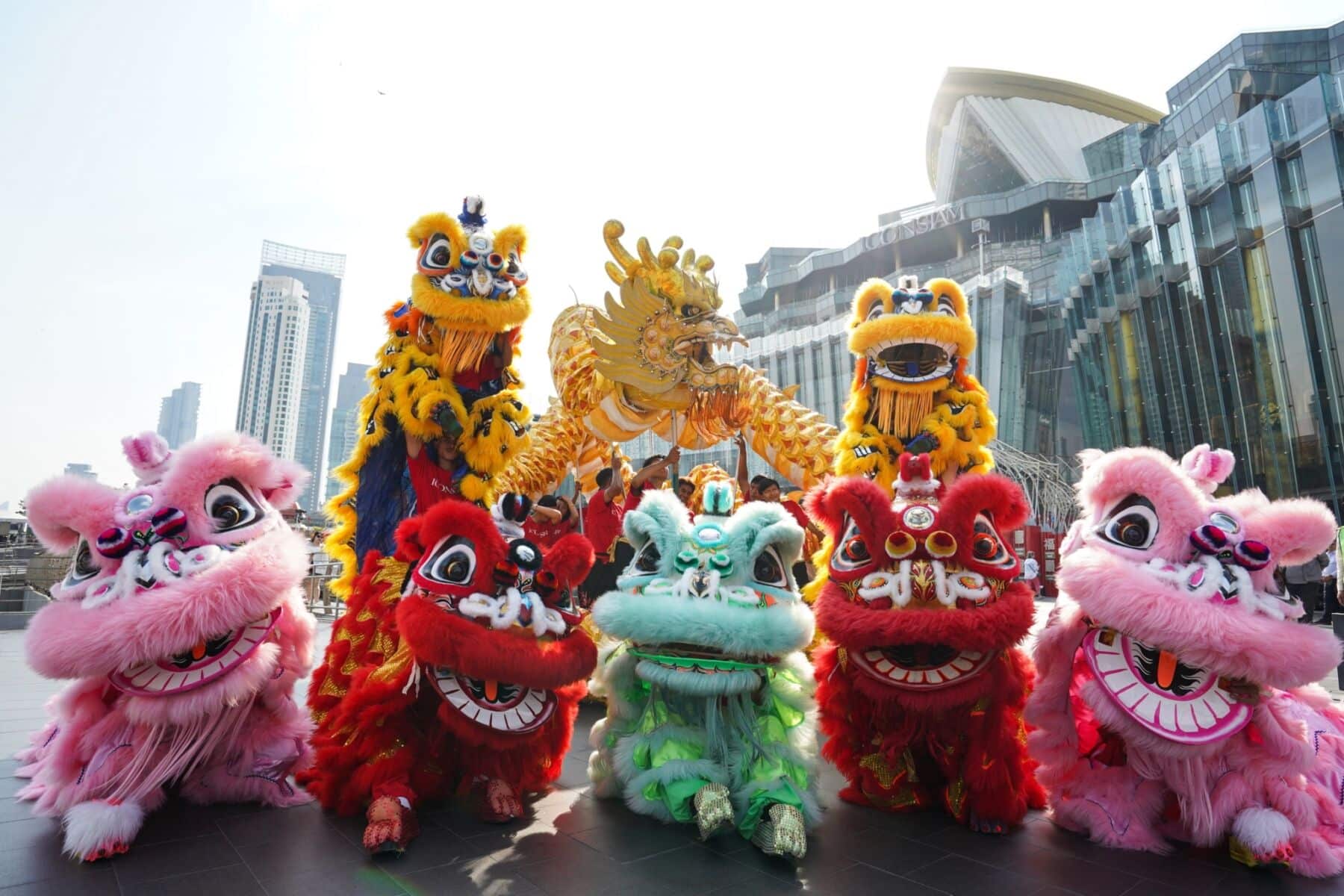 ICONSIAM hosts Chinese New Year to celebrate 50 years of Thai-Chinese relations