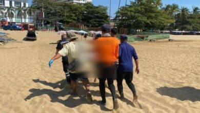 Body of foreign man found in sea off Jomtien Beach