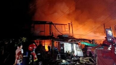 Bangkok fire destroys 22 rooms, affects 33 in Klong Toey | Thaiger