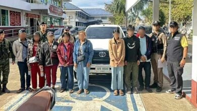 Thai police intercept pickup with illegal Burmese migrants