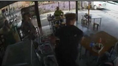 Dim sum drama: Hungry tourist rides into restaurant for a bite (video) | Thaiger