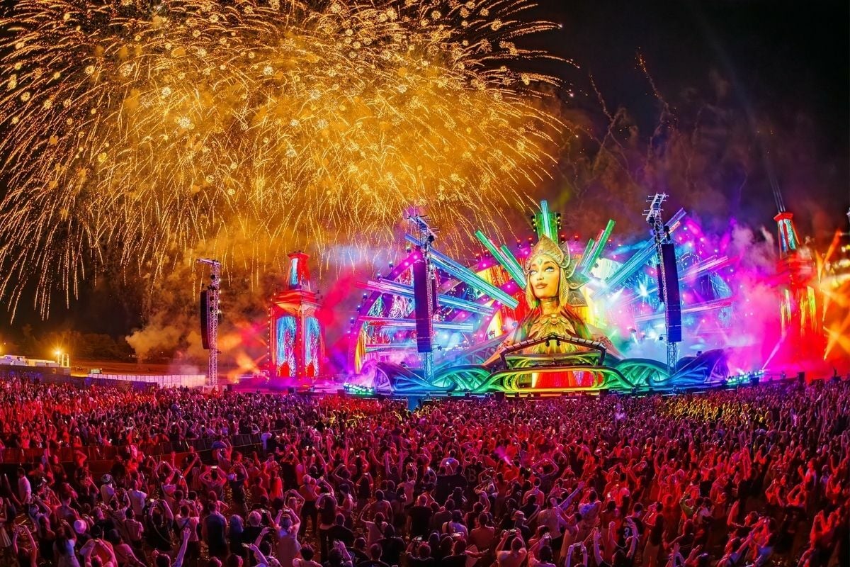 Canadian and American men die after attending Phuket EDM music festival