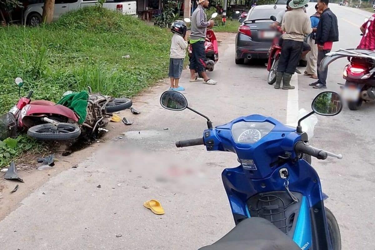Drunk police drover crashes car and injures 3