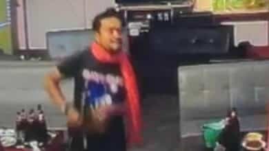 Thai man shot near penis in jealousy over karaoke bar girl (video)