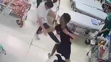 Foreign man goes on rampage in Bangkok hospital, allegedly leaving 1 dead