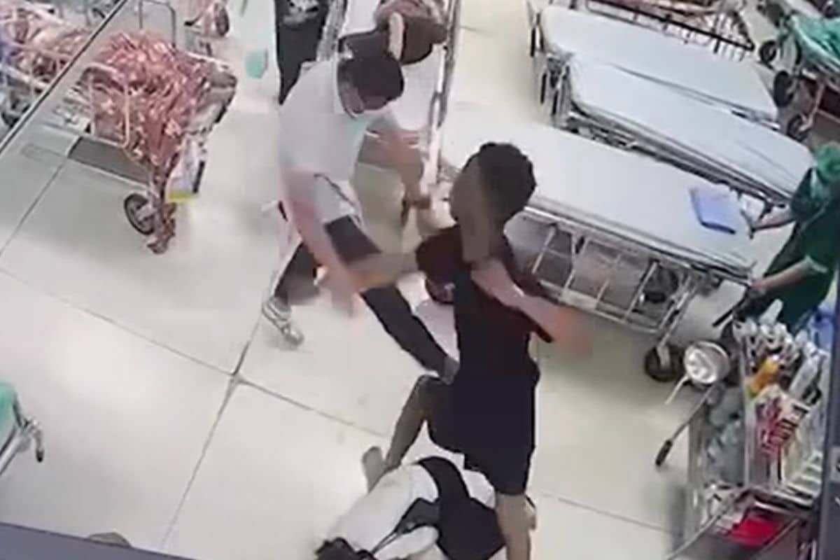 Foreign man goes on rampage in Bangkok hospital, allegedly leaving 1 dead