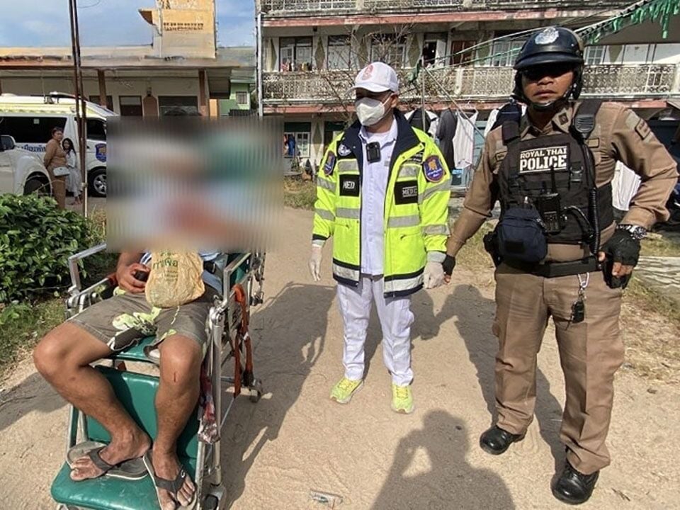 Scrambled spat: Egg row ends with knife attack in Pattaya | News by Thaiger