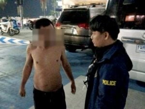 Pattaya Beach: Drunken vendor launches attack over stolen mat