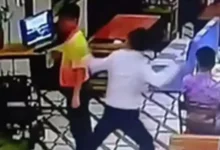 Lecturer accused of assaulting deputy during karaoke in Ubon Ratchathani (video)