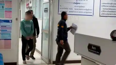 Thai police officers held for extorting 2 million baht from Chinese