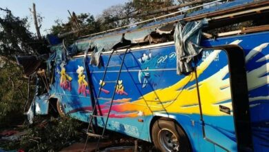 Tourist bus accident in Laos injures 25 foreigners, no Thais involved