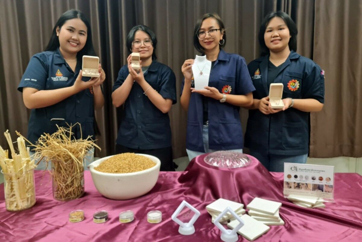 Korat researchers turn agricultural waste into ceramic gemstones