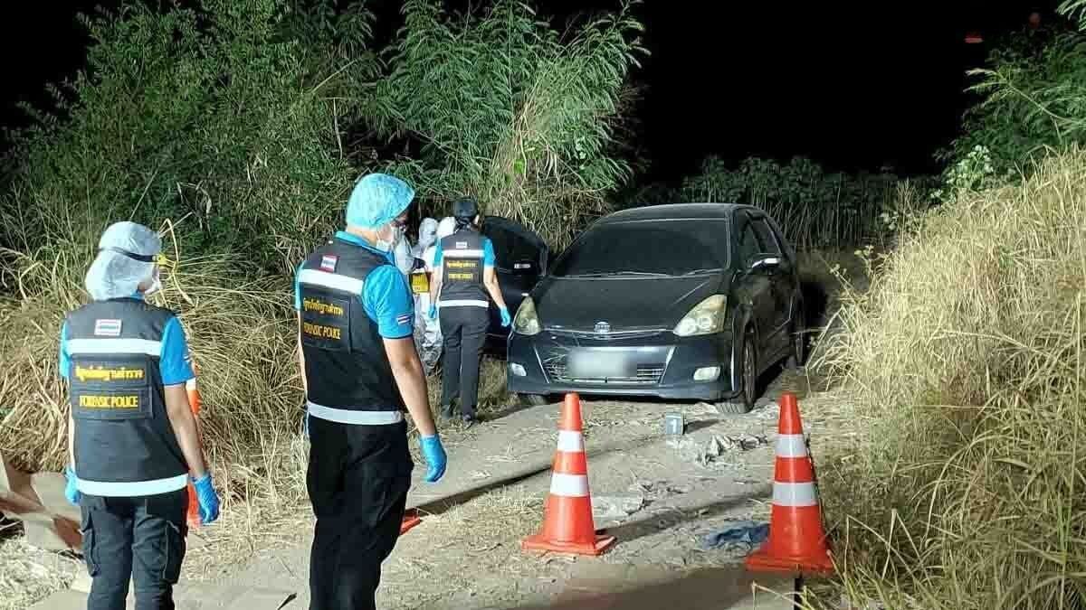 Chon Buri: Woman and cat found dead in car in suspected suicide