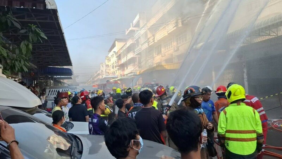 Bangkok fire leaves three injured, investigations underway