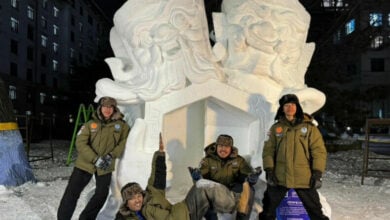 Cool running: Thai students carve out Harbin snow sculpting victory | Thaiger