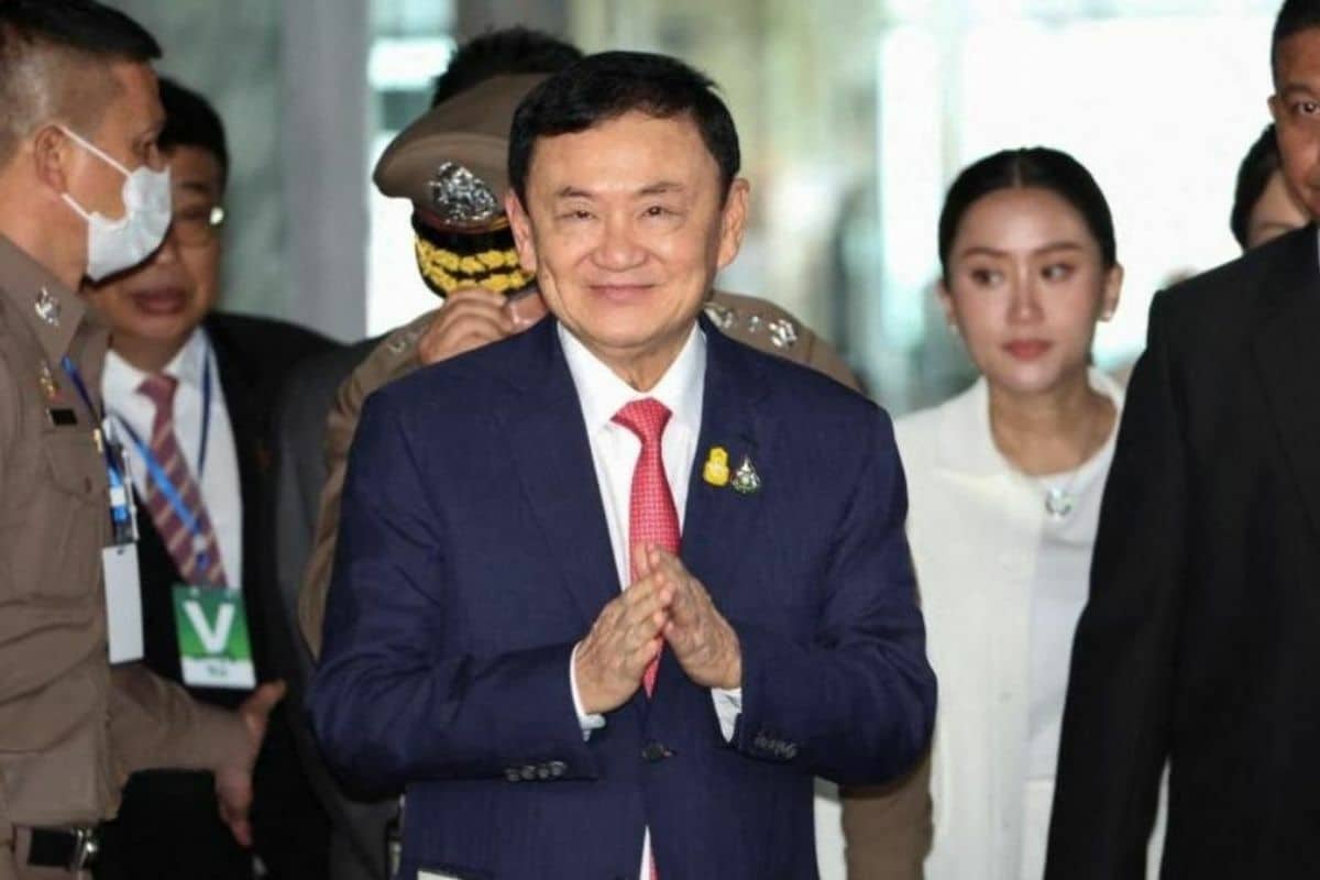 Thaksin skips rumoured meeting with Newin amid political tensions