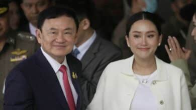 Thaksin ready to tackle censure debate accusations