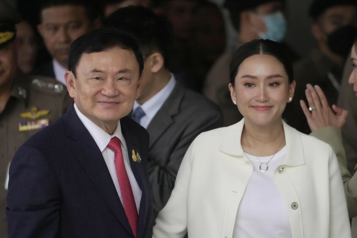 Thaksin ready to tackle censure debate accusations