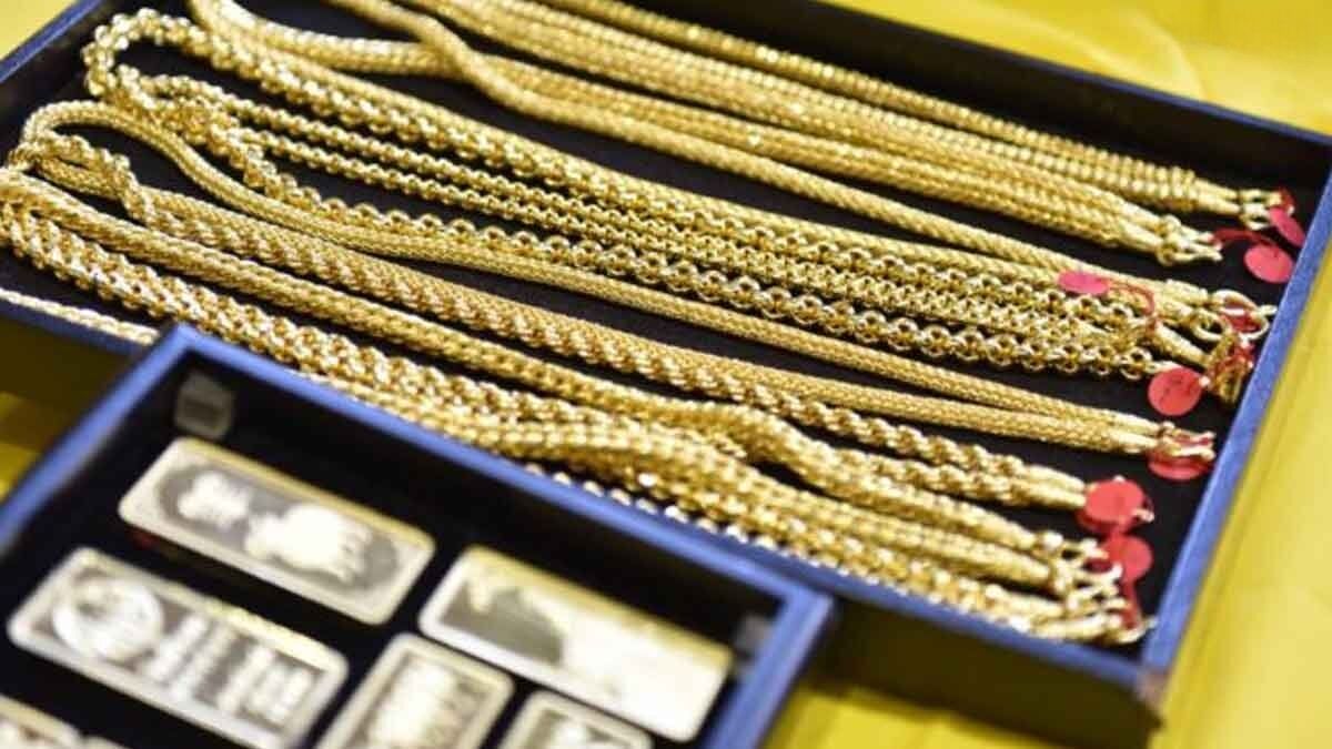 Golden days: Dazzling rise in gold prices spark trading frenzy