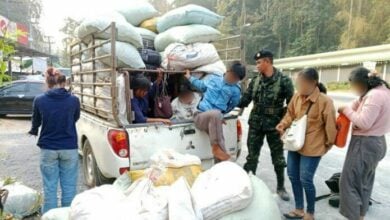 Police intercept vehicle with 15 illegal migrants in Kanchanaburi