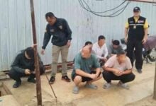 Eight Chinese nationals arrested for illegal work in Phuket