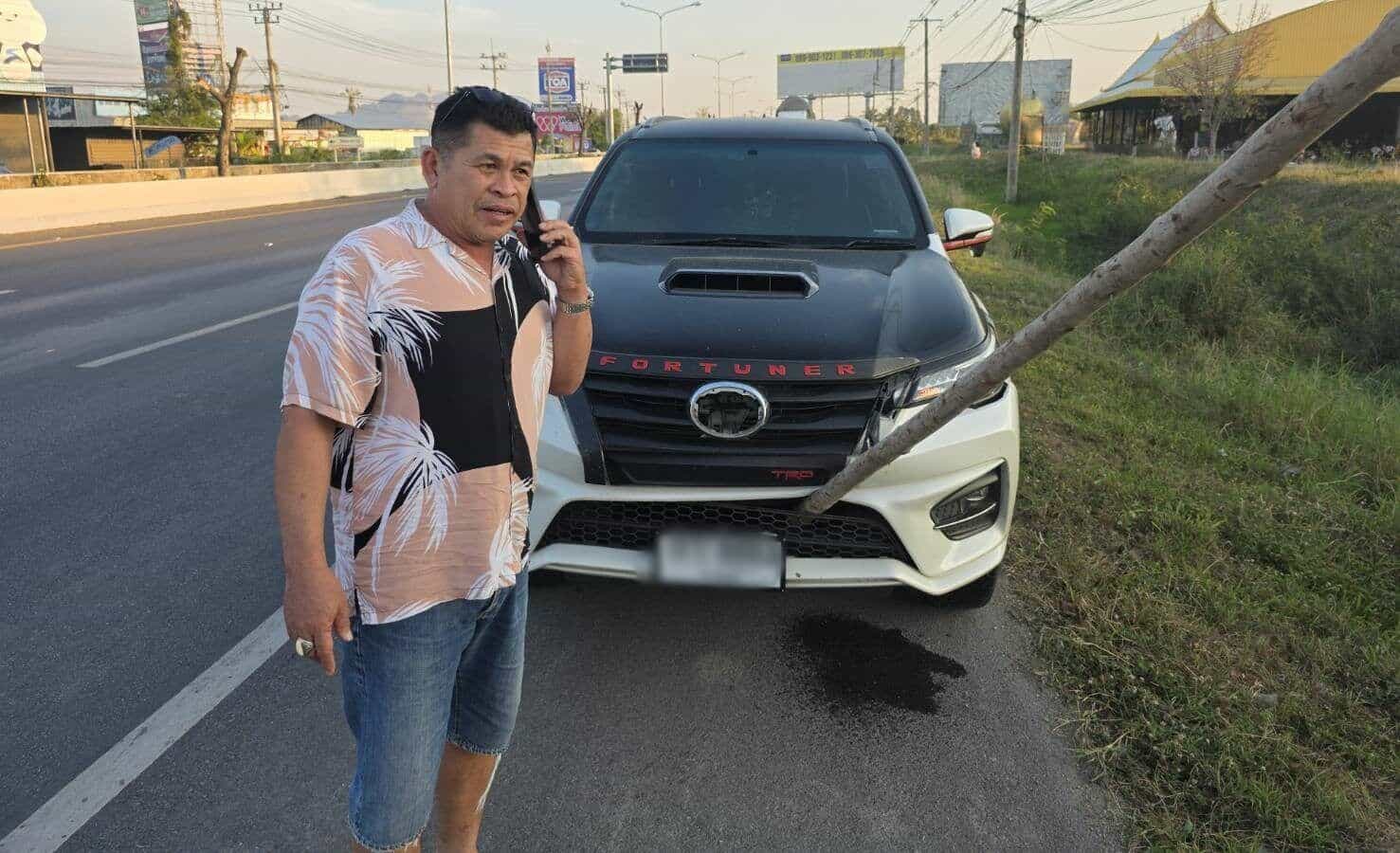 Elongated log damages car radiator on Thai bypass road | News by Thaiger