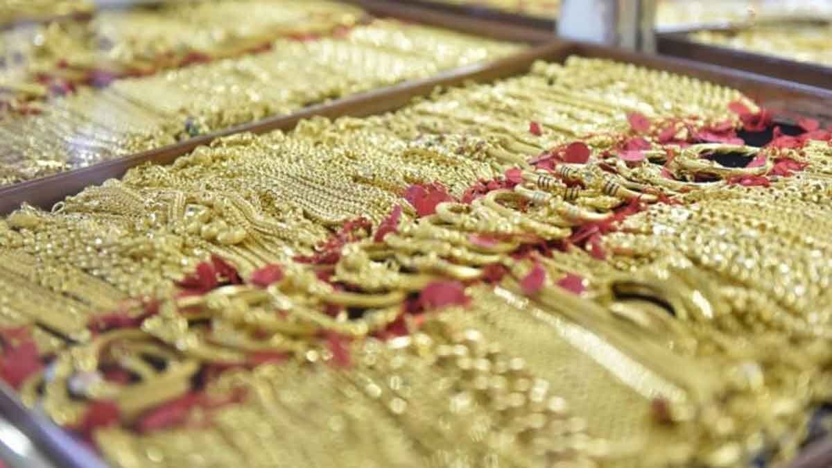 Bullion boost: Gold shines brighter as prices gleam