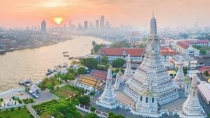 Thailand’s new digital entry rule sparks panic: TM6 form