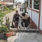 Hungry man caught stealing roasted pork from Udon Thani shop | Thaiger