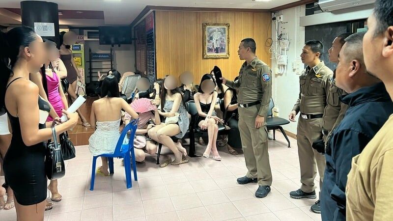 Bangla Road traswomen busted in police tourism image blitz | News by Thaiger