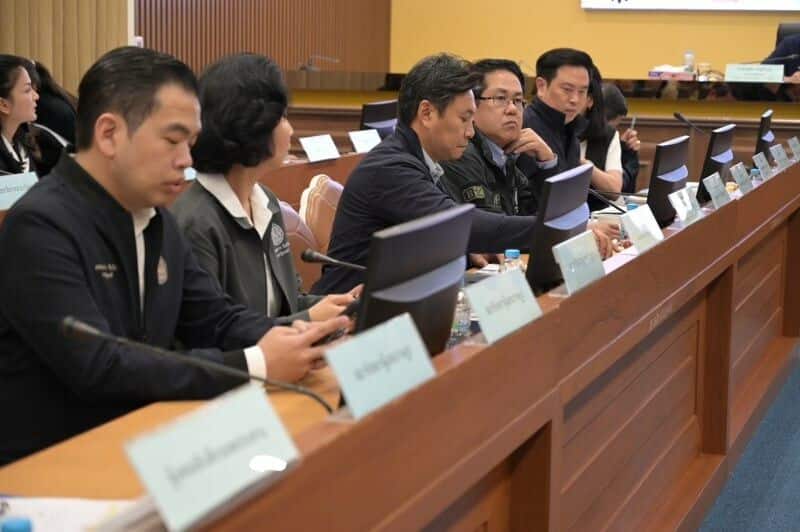 PM cuts Phuket meeting to respond to Bangkok earthquake | News by Thaiger