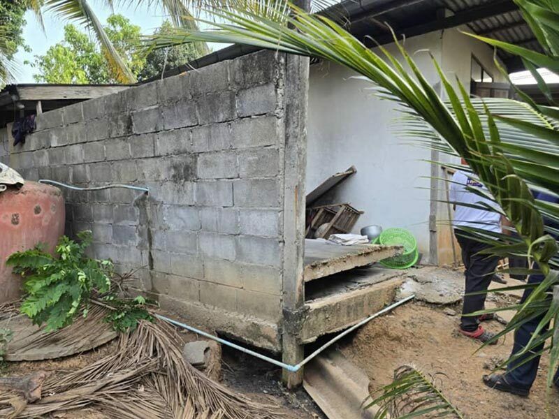 Old wall collapses, kills grandmother and grandson in Isaan | News by Thaiger
