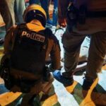 Digging trouble: Bangkok man arrested for shovelling blows at cops | Thaiger