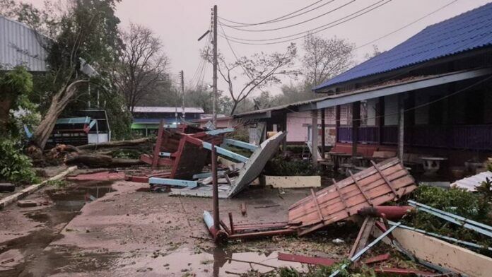 Severe storm in Chiang Rai causes major damage and injuries