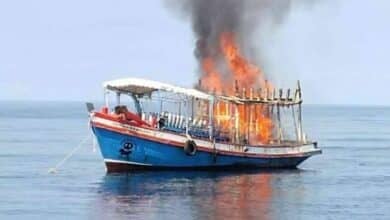 British woman missing after fire on diving boat off Koh Tao (video)